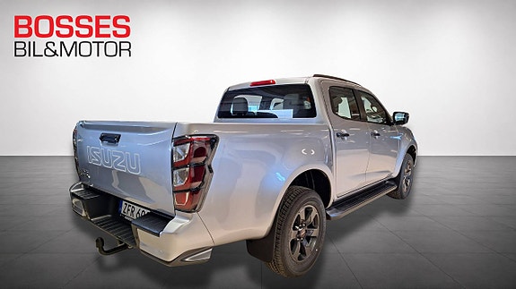 Isuzu XRX 3 of 4