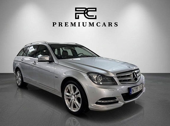 Mercedes-Benz C180 4 of 5