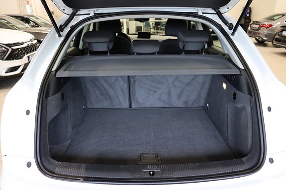 Audi Q3 6 of 25