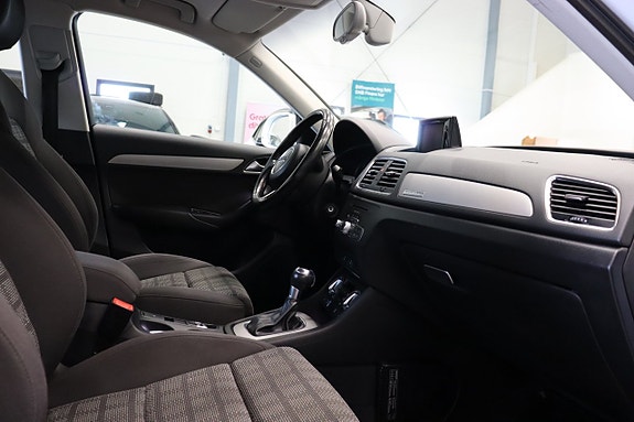 Audi Q3 9 of 25
