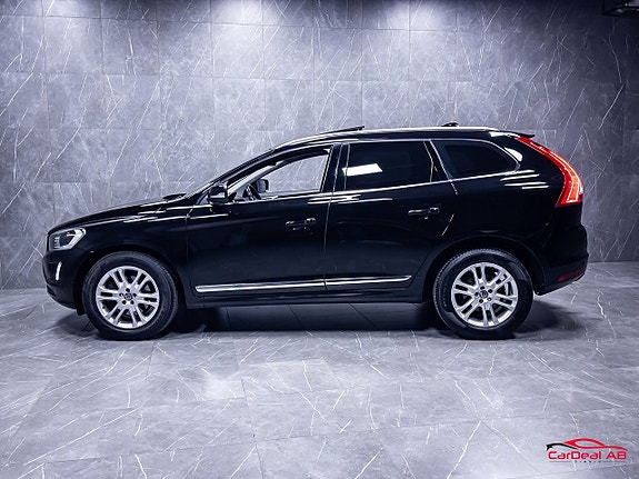 Volvo XC60 4 of 5