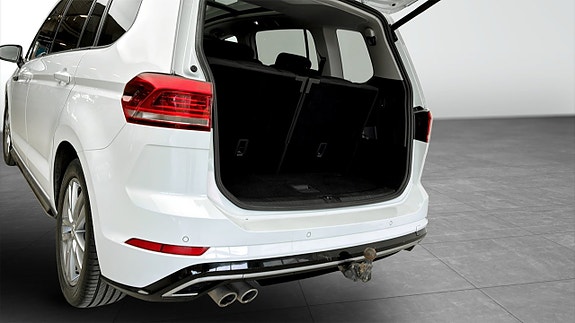Volkswagen Touran 15 of 16