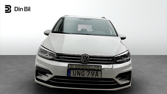 Volkswagen Touran 4 of 5