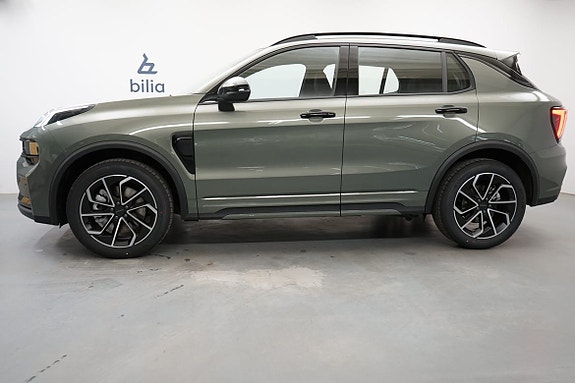Lynk & Co 01 2 of 15
