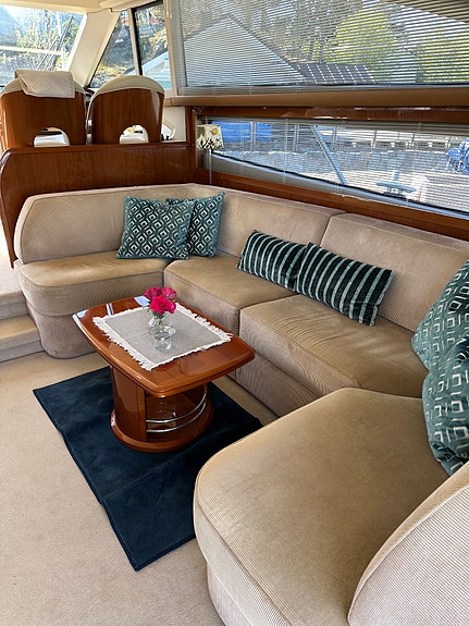 Princess 54 flybridge 7 of 10