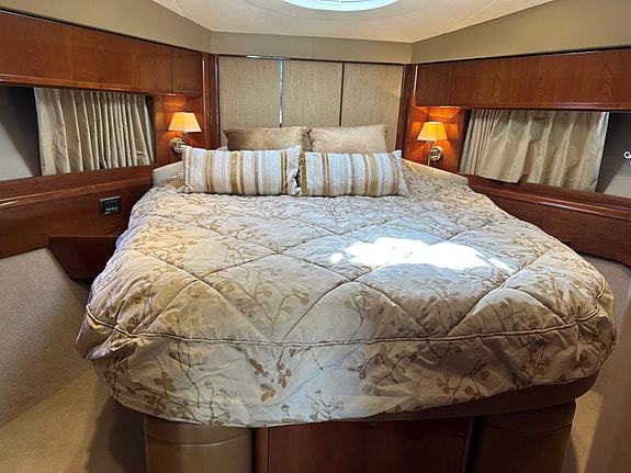 Princess 54 flybridge 9 of 10