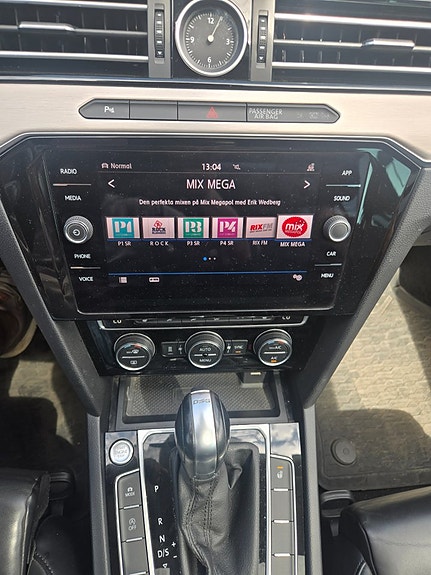 Volkswagen Passat Alltrack 18 of 21
