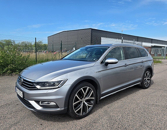 Volkswagen Passat Alltrack 7 of 21