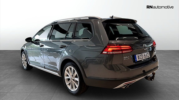 Volkswagen Golf I 3 of 5