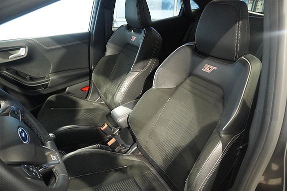 Ford Puma 12 of 30