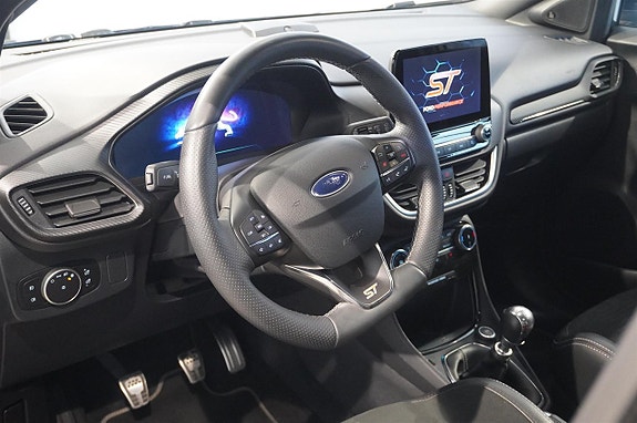 Ford Puma 2 of 5