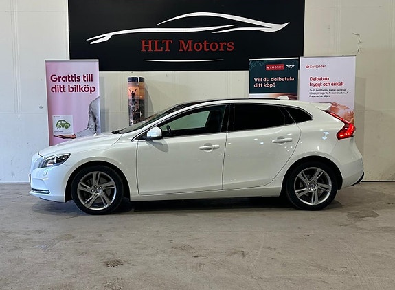 Volvo V40 3 of 20
