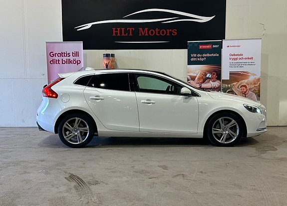 Volvo V40 4 of 20
