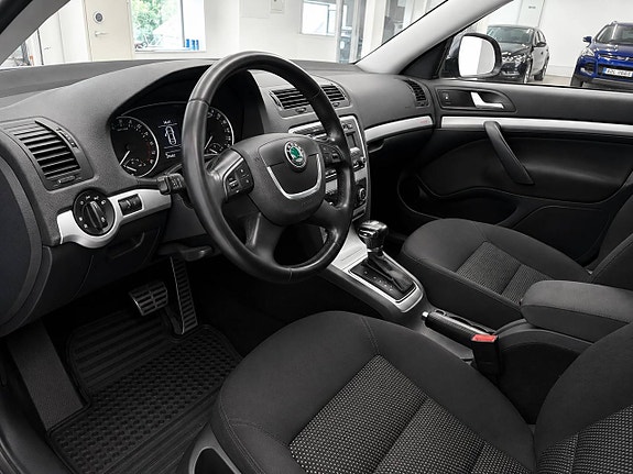 Skoda Octavia Scout 5 of 5
