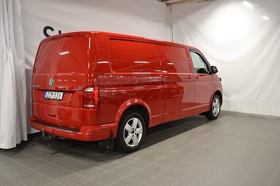 Volkswagen Transporter 3 of 5