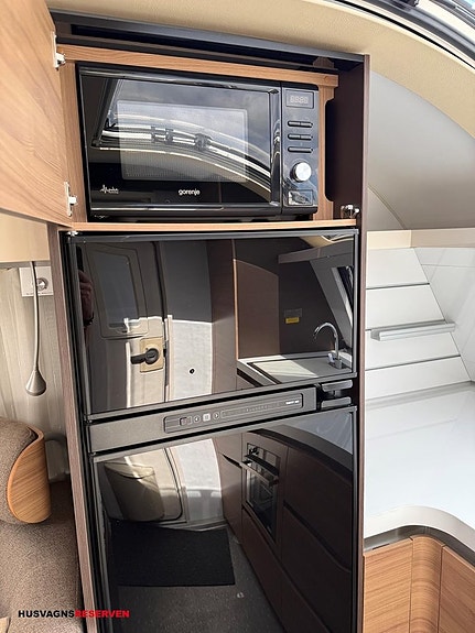 Adria ALPINA 663HT 9 of 24