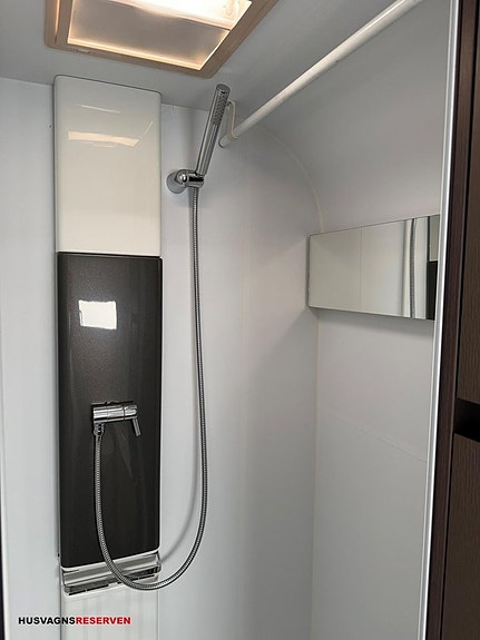 Adria ALPINA 663HT 21 of 24