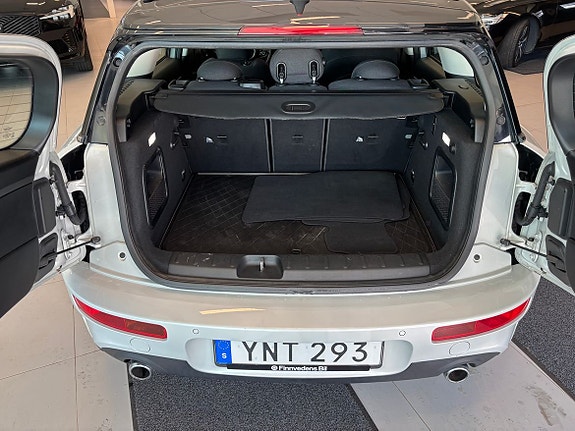 MINI Cooper S 7 of 11