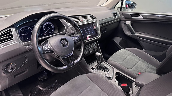 Volkswagen Tiguan 6 of 19