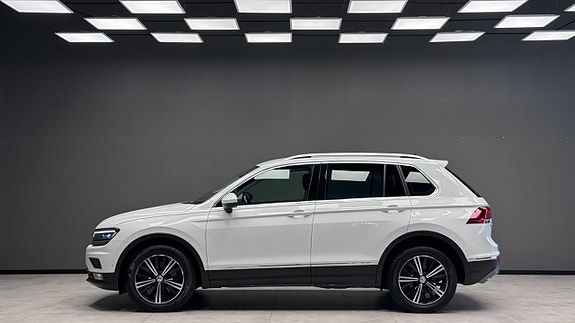 Volkswagen Tiguan 5 of 19