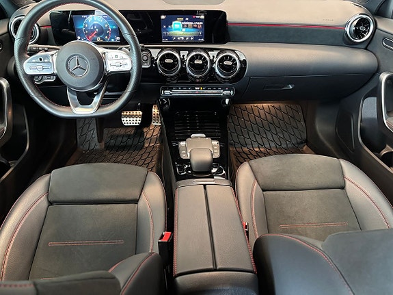 Mercedes-Benz A200 8 of 11