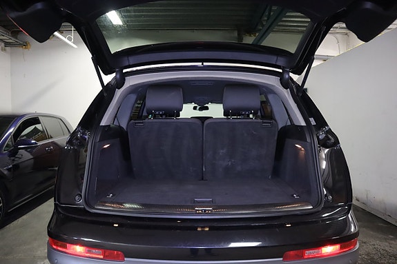 Audi Q7 12 of 22