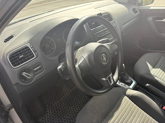 Volkswagen Polo 5 of 6