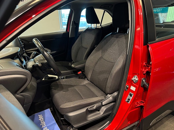 Toyota Yaris Cross 10 of 28