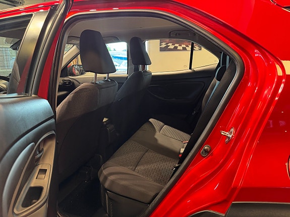 Toyota Yaris Cross 23 of 28