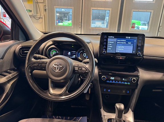 Toyota Yaris Cross 8 of 28