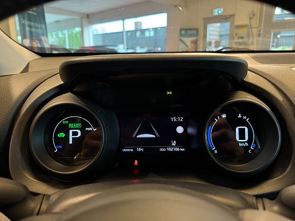 Toyota Yaris Cross 11 of 28
