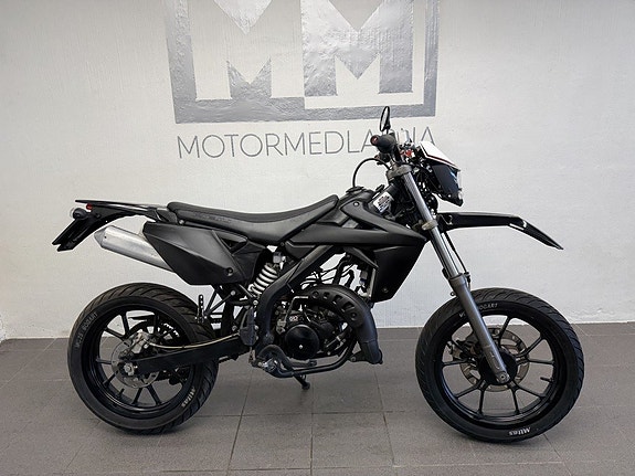 Rieju MRT Black edition