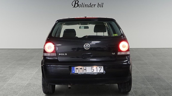 Volkswagen Polo 5 of 5