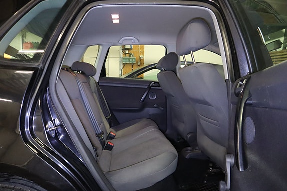 Volkswagen Polo 11 of 21