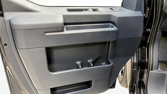 Kia PV5 11 of 13