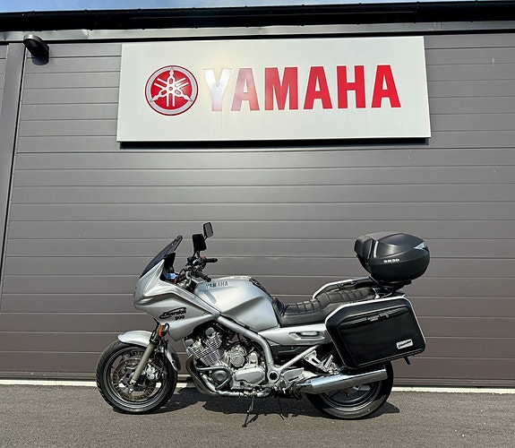 Yamaha XJ900S 0.9 15 of 18