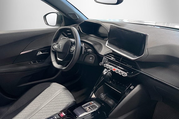 Peugeot 2008 4 of 5