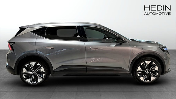 Renault Scenic E-Tech 6 of 12