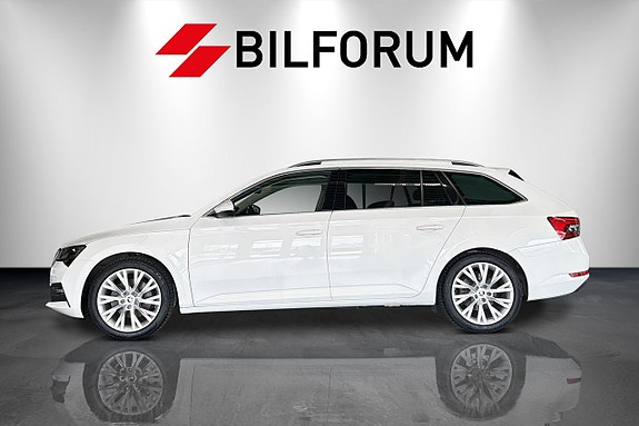 Skoda Superb 2 of 5