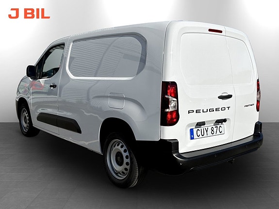 Peugeot Partner 2 of 5