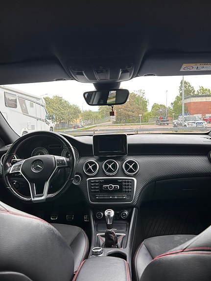 Mercedes-Benz A180 7 of 10