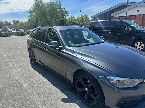 BMW 318d 3 of 11