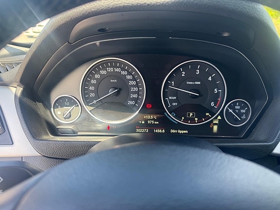 BMW 318d 11 of 11