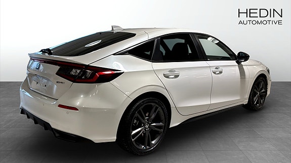 Honda Civic 2 of 5