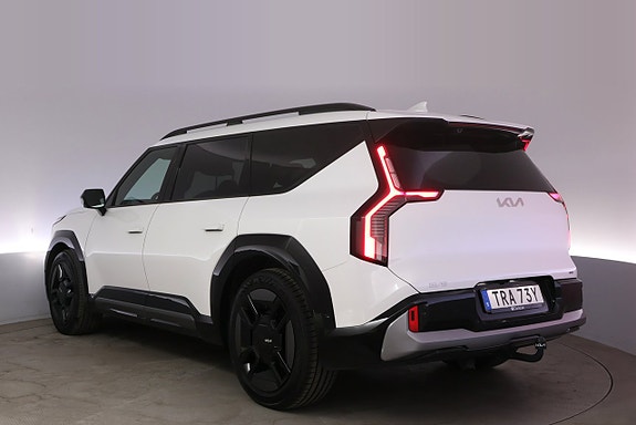 Kia EV9 4 of 5