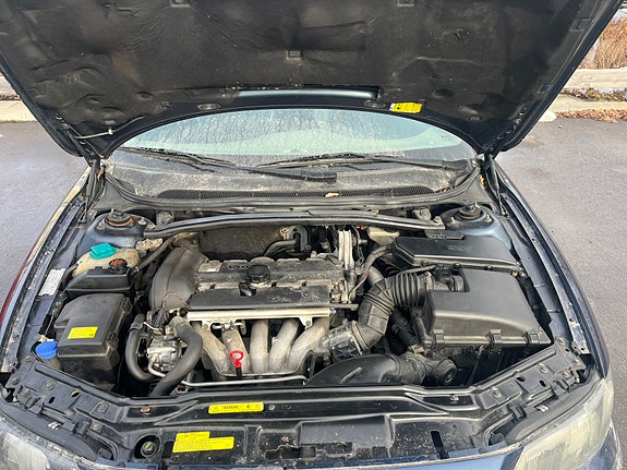 Volvo S60 5 of 5