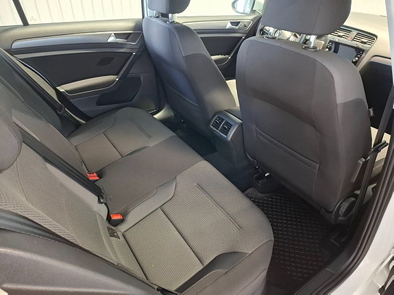 Volkswagen Golf I 13 of 14