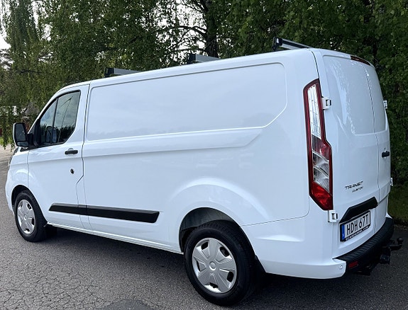 Ford Transit Custom 5 of 5