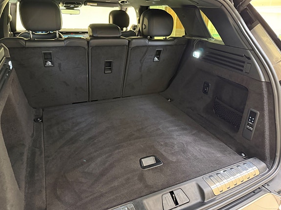 Land Rover Range Rover Sport 22 of 23
