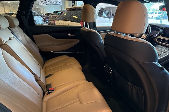 Hyundai Santa Fe 20 of 26
